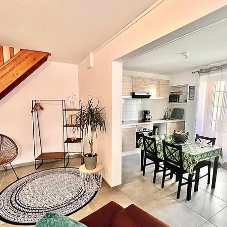 Villa 2 Chambres Proche D'Un Lac Ruelle-sur-Touvre エクステリア 写真