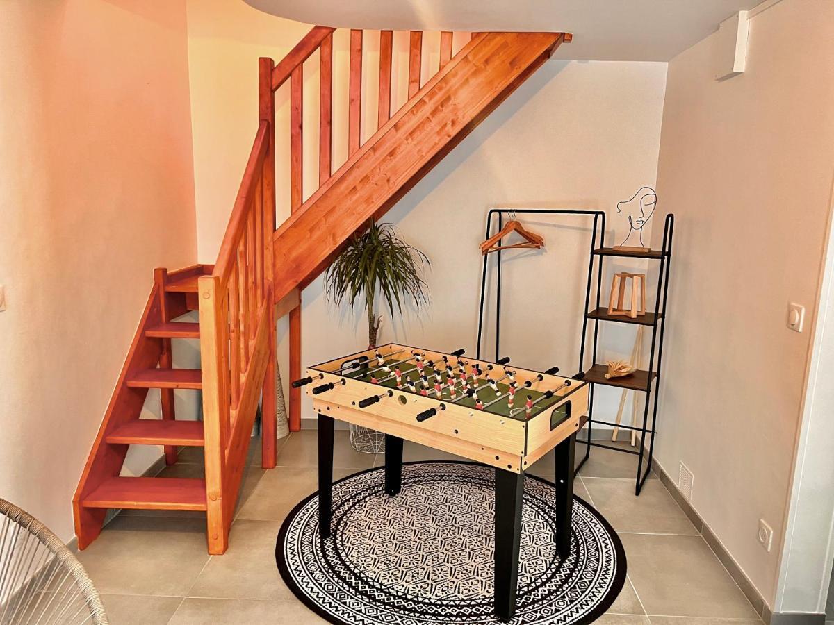 Villa 2 Chambres Proche D'Un Lac Ruelle-sur-Touvre エクステリア 写真