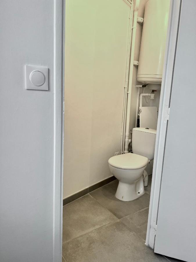 Villa 2 Chambres Proche D'Un Lac Ruelle-sur-Touvre エクステリア 写真
