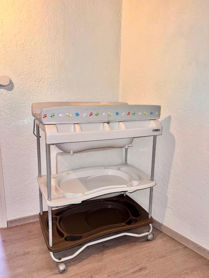Villa 2 Chambres Proche D'Un Lac Ruelle-sur-Touvre エクステリア 写真